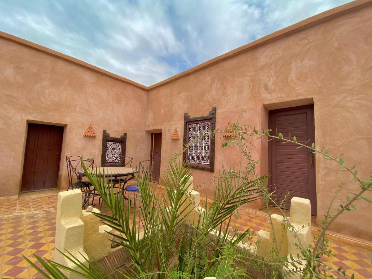 Couette-café Kasbah Des Dunes